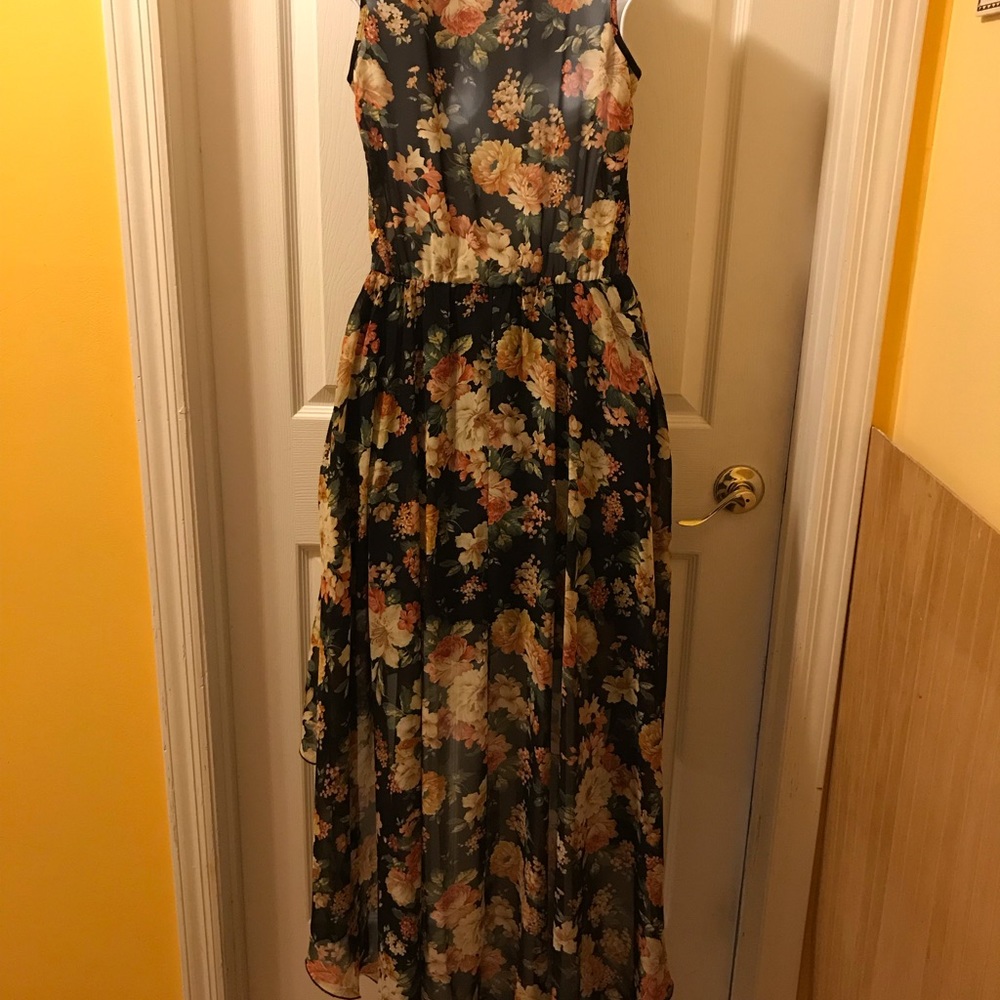 Floral High-Low Dress - Picture 3 of 4